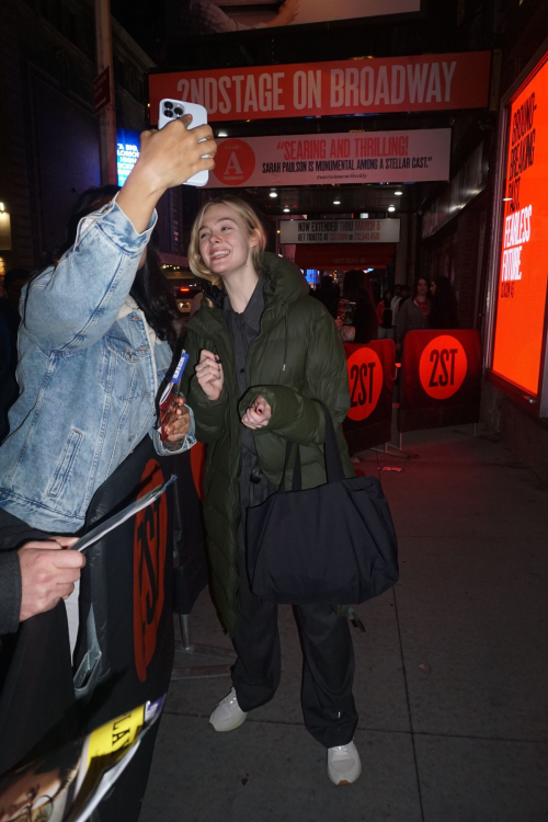 Elle Fanning Signing Autographs Outside Hayes Theatre, Manhattan 3