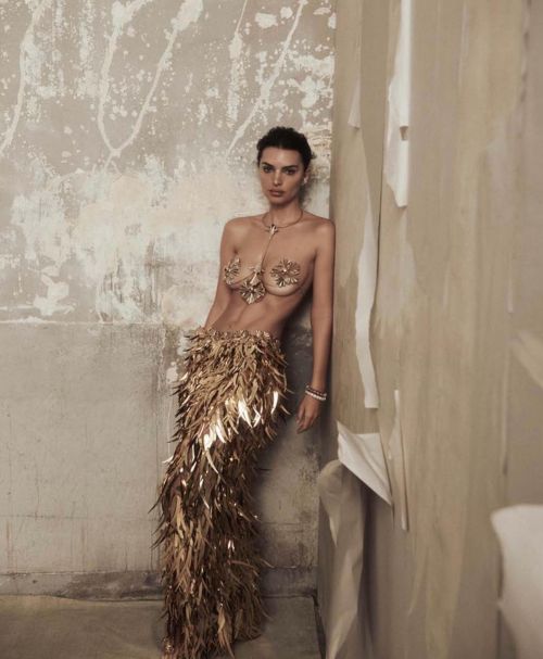 Emily Ratajkowski featured in Vogue Australia 2023 3