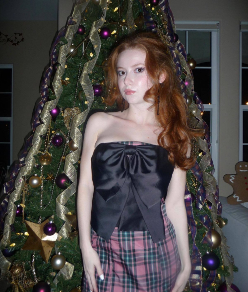 Francesca Capaldi Instagram Photos, December 2023