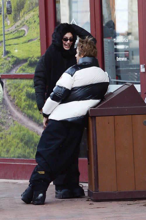 Hailey and Justin Bieber Aspen Snowboarding Adventure