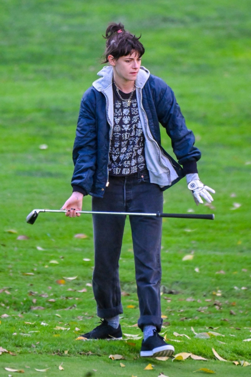 Kristen Stewart and Dylan Meyer Playing Golf, Los Angeles