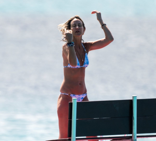 Lady Victoria Hervey in Bikini at Sandy Lane Hotel, Barbados 2