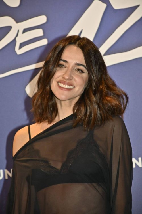Macarena Garcia posing at ‘Vestidas de Azul’ premiere