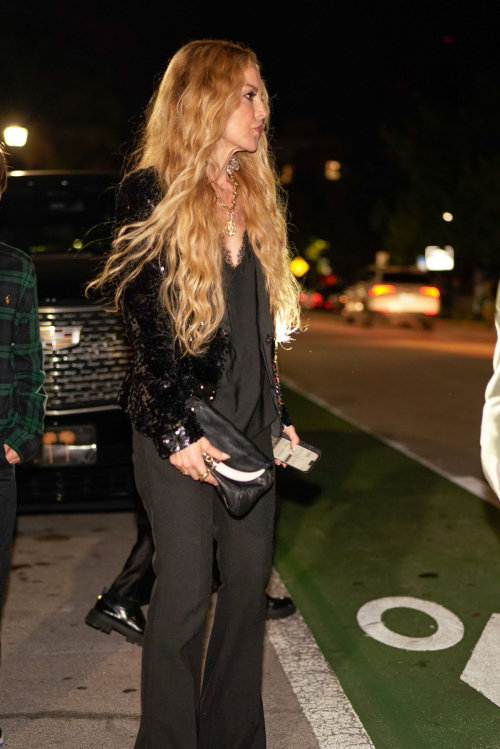 Rachel Zoe on Dinner Date at Forte dei Marmi in Miami Beach, December 2023 5