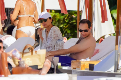 Wendi Deng Murdoch with Boyfriend at a Beach in St Barts 4