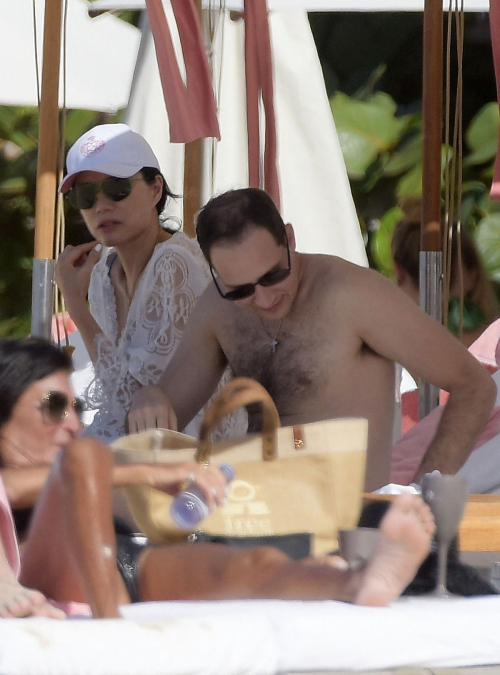 Wendi Deng Murdoch with Boyfriend at a Beach in St Barts 6