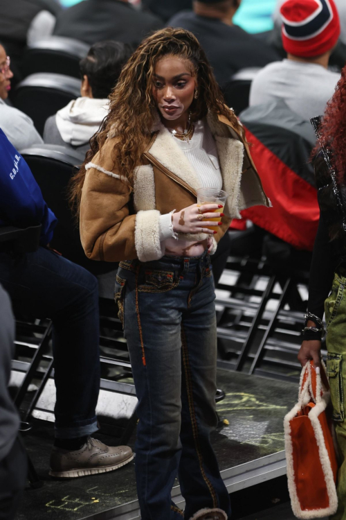 Winnie Harlow at Washington Wizards vs Toronto Raptors Game