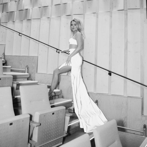Zara Larsson Stunning Photoshoot Photos 6