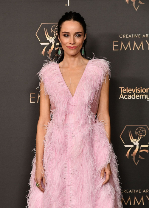 Abigail Spencer at 75th Creative Arts Emmy Awards in Los Angeles, January 2024 3