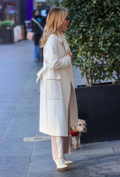 Amanda Holden Out with Dog in London, January 2024 5