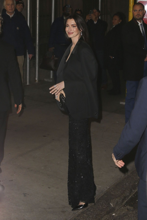 Anne Hathaway Arrives at National Board of Review Awards Gala, January 2024 2