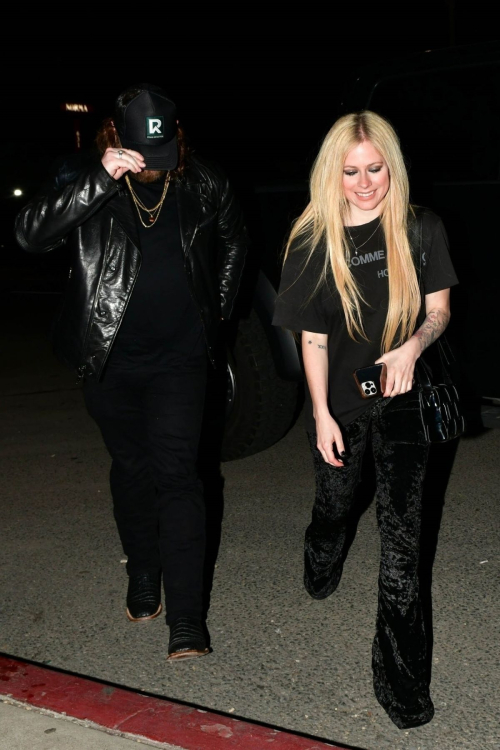 Avril Lavigne on Dinner Date at Catch Steak in West Hollywood, January 2024 1