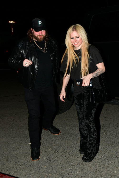 Avril Lavigne on Dinner Date at Catch Steak in West Hollywood, January 2024 6