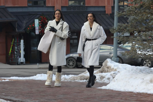 Bruna Lirio and Gizele Oliveira Out Shopping in Aspen, January 2024 6