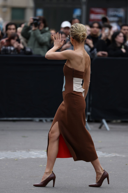 Caroline Daur Arrives at Fendi Spring/Summer Show, January 2024 4