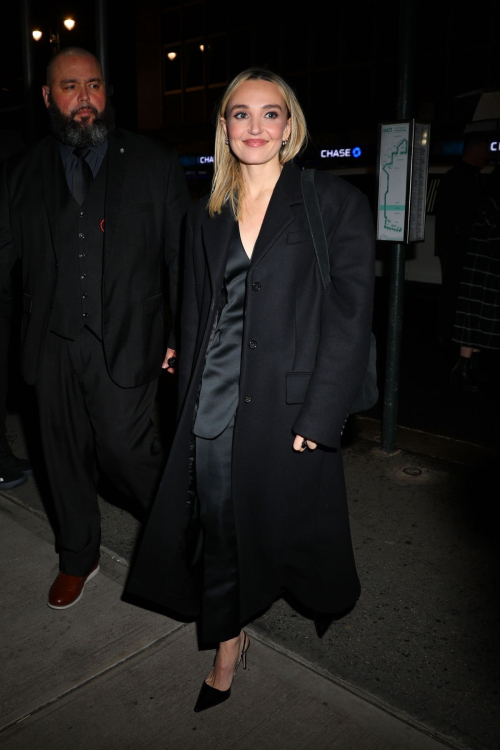 Chloe Fineman Arrives at SNL After-Party in New York, January 2024 1