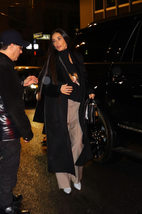 Demi Moore at SNL Afterparty at Zuma, New York, January 2024 5