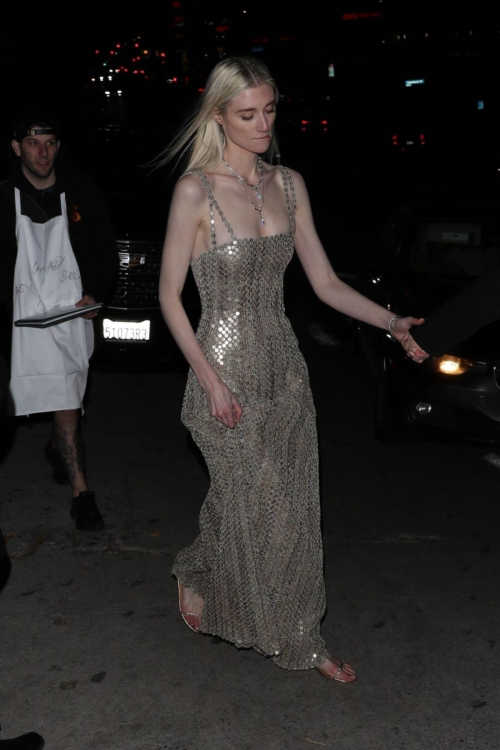 Elizabeth Debicki Leaves HBO Golden Globes Afterparty, January 2024 2