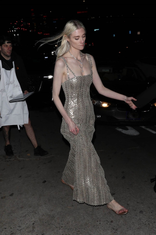 Elizabeth Debicki Leaves HBO Golden Globes Afterparty, January 2024 3