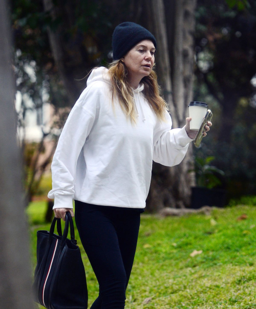 Ellen Pompeo Out for Coffee in Los Angeles, January 2024 2