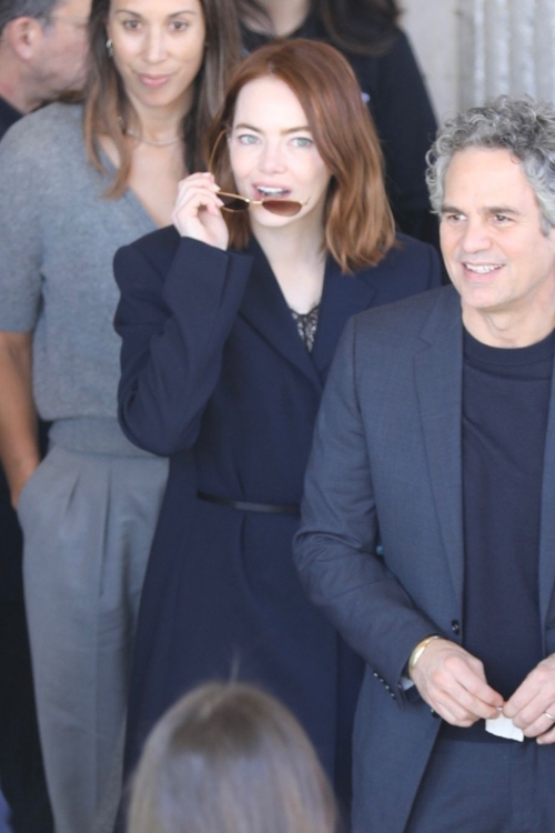 Emma Stone and Mark Ruffalo Promote Poor Things in Palm Springs, January 2024 6