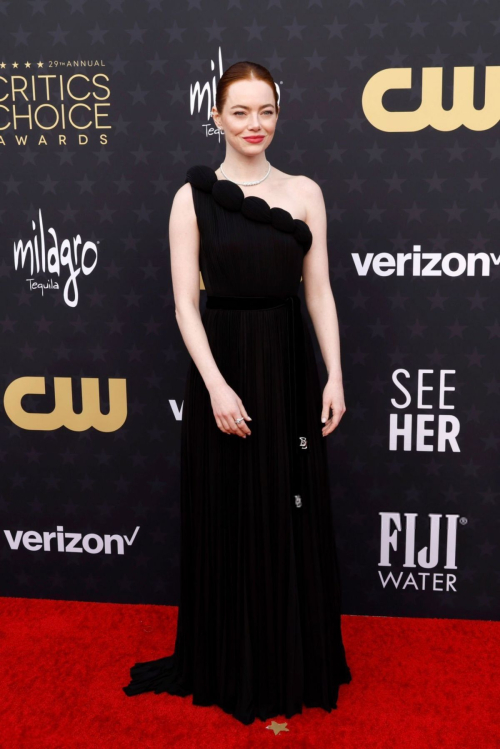 Emma Stone at 2024 Critics Choice Awards in Santa Monica, January 2024 4