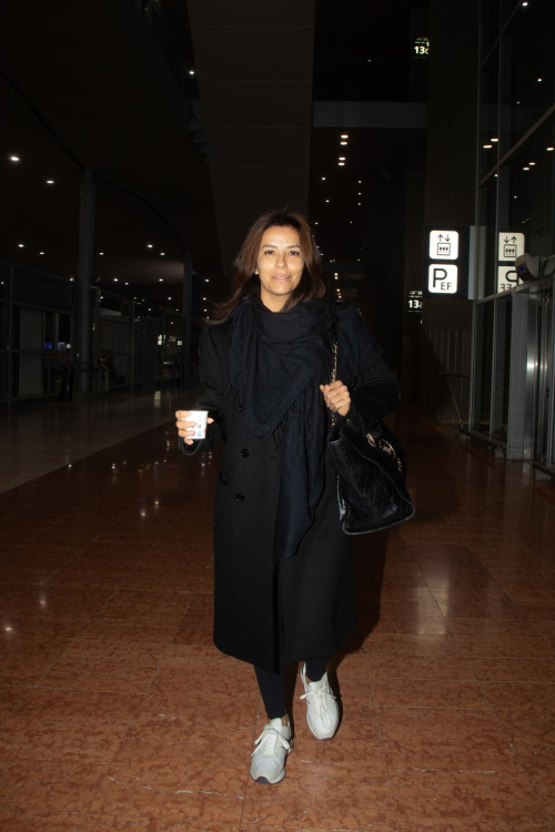 Eva Longoria at Charles de Gaulle Airport in Paris, January 2024 4