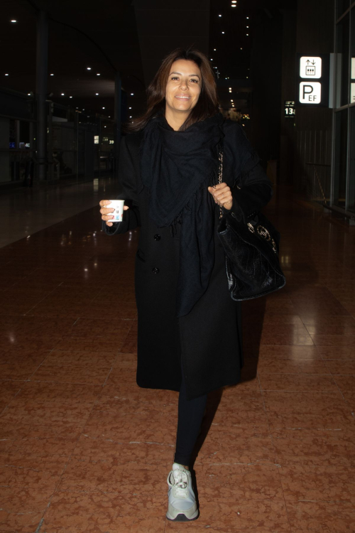 Eva Longoria at Charles de Gaulle Airport in Paris, January 2024 6