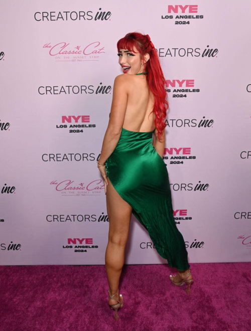 Fitness Nala at Creators Inc NYE in Los Angeles, December 2023 4