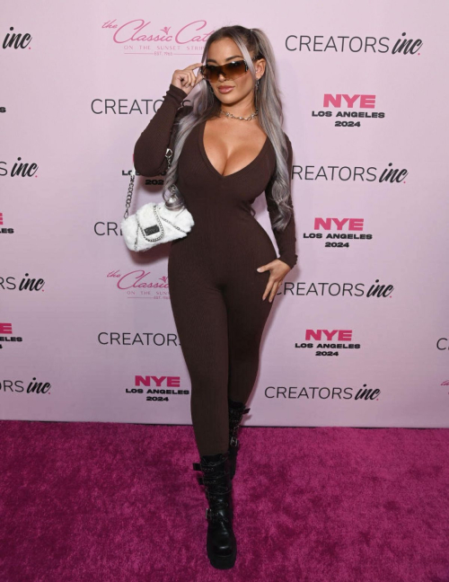 Hayley Davies at Creators Inc NYE in Los Angeles, December 2023 1