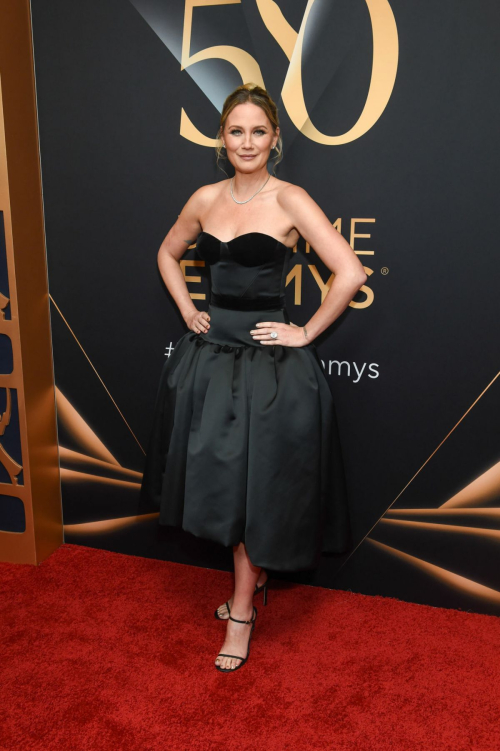 Jennifer Nettles at 50th Daytime Emmy Awards, December 2023 4