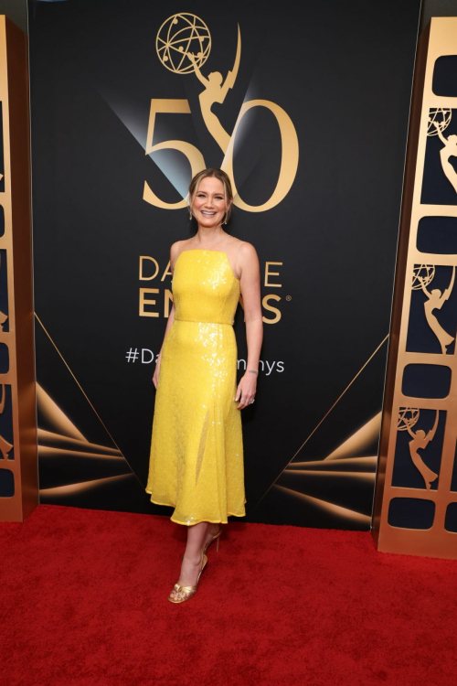 Jennifer Nettles at Daytime Emmy Creative Arts Awards, December 2023 2