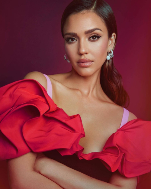 Jessica Alba for Numero Netherlands, January 2024 4