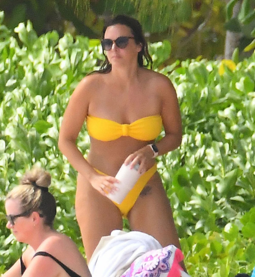 Jodi Albert in a Yellow Bikini at Beach in Barbados, January 2024 9