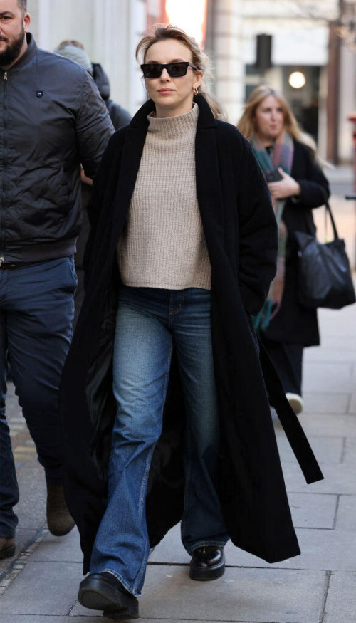 Jodie Comer Arrives at BBC Radio Studios in London, January 2024 1