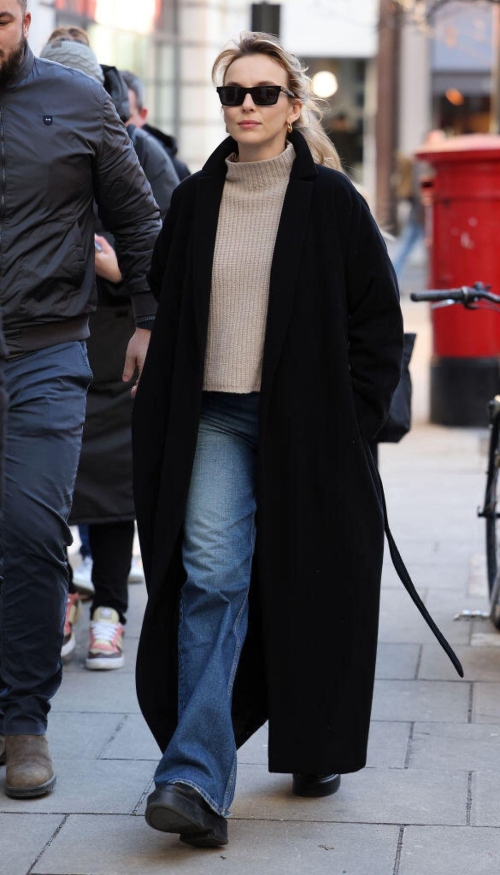 Jodie Comer Arrives at BBC Radio Studios in London, January 2024 3