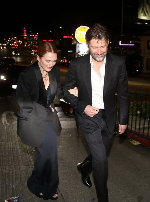 Julianne Moore and Bart Freundlich Golden Globe Afterparty, January 2024 3