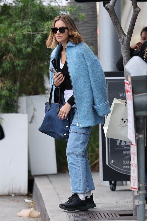 Katharine McPhee Out for Lunch at Avra in Beverly Hills, January 2024 4