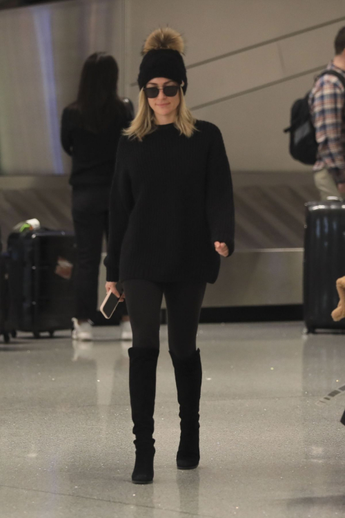 Kristin Cavallari Arrives in Los Angeles, January 2024 4