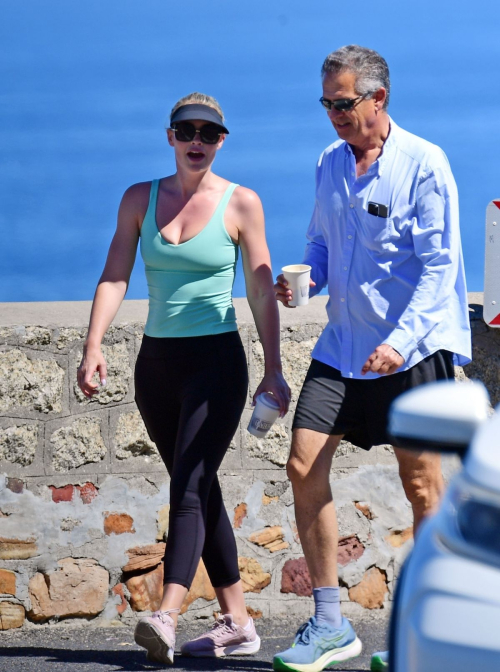 Lady Kitty Spencer and Michael Lewis Out in Cape Town, January 2024 2