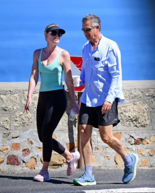 Lady Kitty Spencer and Michael Lewis Out in Cape Town, January 2024 4