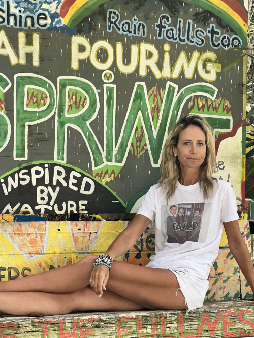 Lady Victoria Hervey at Porey Spring in Barbados, January 2024 4