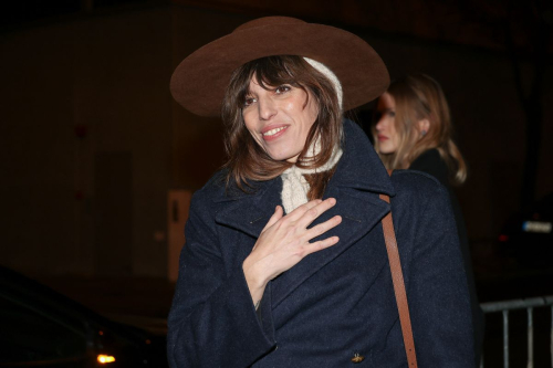 Lou Doillon at AMI Menswear Fall/Winter 2024-2025 Show in Paris, January 2024 1