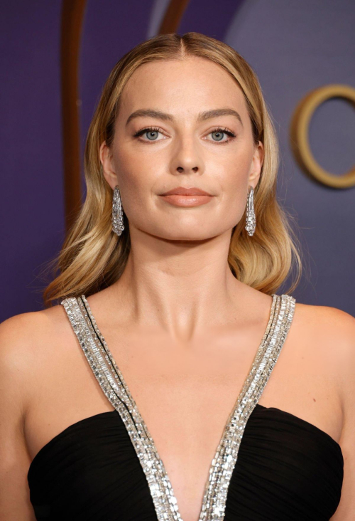 Margot Robbie at AMPAS 14th Annual Governors Awards, January 2024 6