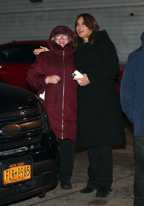 Mariska Hargitay on Set of Law and Order SVU in Queens, January 2024 2