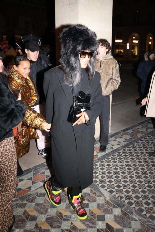 Naomi Campbell Returning to Hotel in Paris, January 2024 3