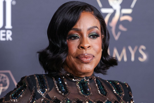 Niecy Nash at 75th Emmys Season Red Carpet Event in Los Angeles, January 2024 3