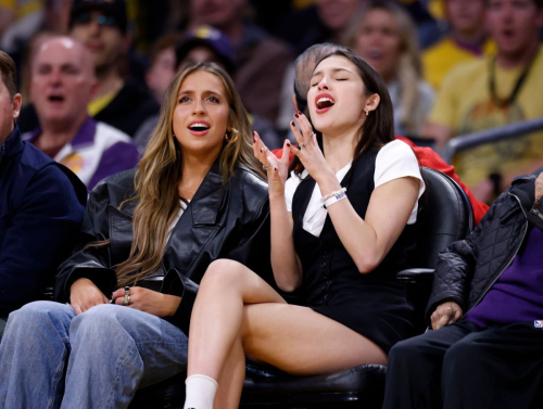 Olivia Rodrigo and Tate McRae at Lakers vs Nets Game in Los Angeles, January 2024 1