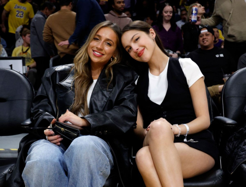 Olivia Rodrigo and Tate McRae at Lakers vs Nets Game in Los Angeles, January 2024 5