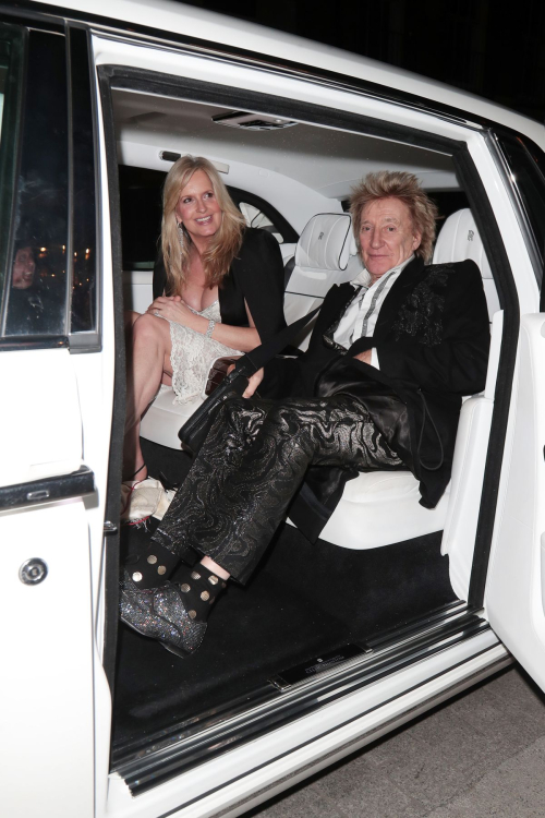 Penny Lancaster and Rod Stewart Leave Ritz Hotel in London, January 2024 4